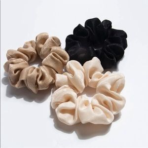 Set of 3 Fabric Hair Scrunchies